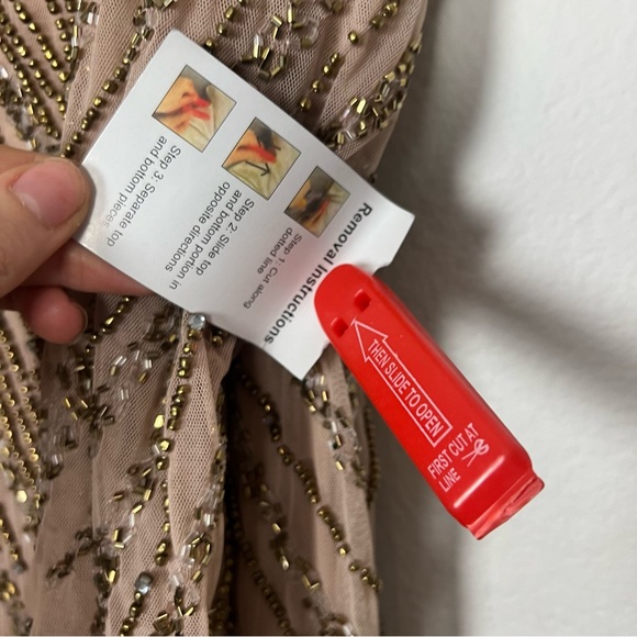 NWT Mac Duggal Long Sleeve Mocha Tan Beaded Gown Size 12 Large - Picture 6 of 8